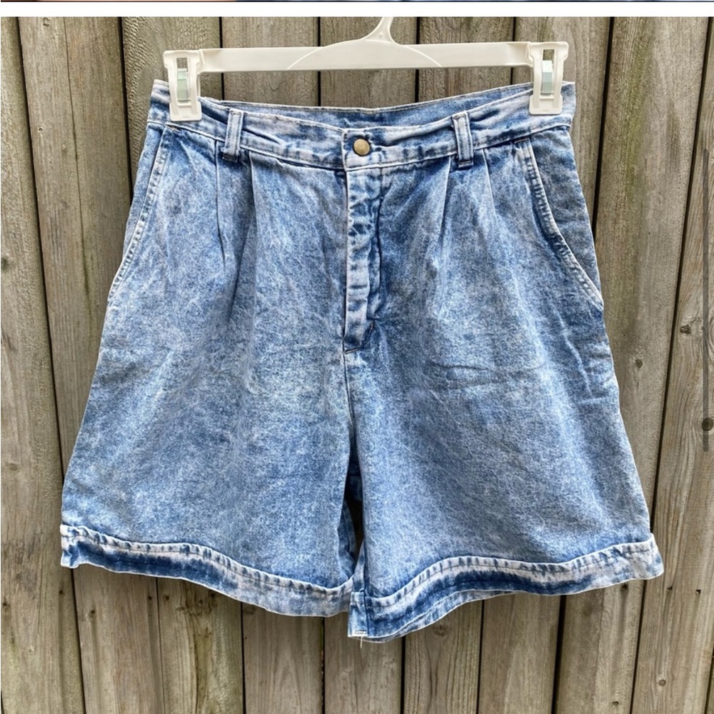 Vintage 80s 1980s 90s 1990s Sakura high waisted denim jean shorts 14 acid wash